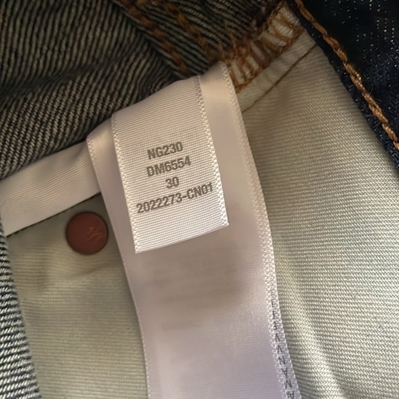 NWT Madewell Jeans Women’s Size 30 Low Rise Dark Wash Perfect Vintage Straight - Picture 9 of 9